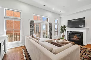 Th-36 Regency Pl, Weehawken, NJ 07086 - Photo 4