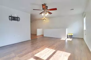 63 Hobson St, Newark, NJ 07112 - Photo 16