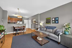 15 Enterprise Ct, Jersey City, NJ 07305 - Photo 6