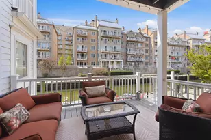 26 Half Moon Isle, Jersey City, NJ 07305 - Photo 10