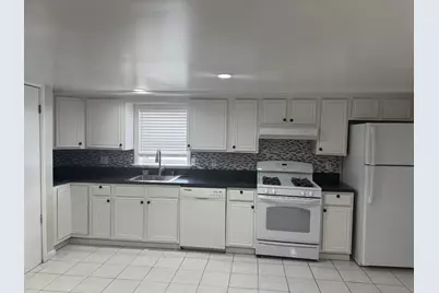 171 Charles St Charles St #2, Secaucus, NJ 07094 - Photo 2