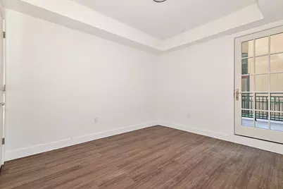 225 Bay St #204, Jersey City, NJ 07302 - Photo 6