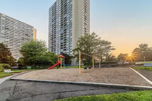 6 Horizon Rd, Fort Lee, NJ 07024 - Photo 26