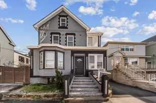 12 Juliette St, Bayonne, NJ 07002 - Photo 2