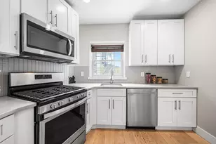 375 Baldwin Ave, Jersey City, NJ 07306 - Photo 8