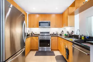 1 Shore Ln, Jersey City, NJ 07310 - Photo 4