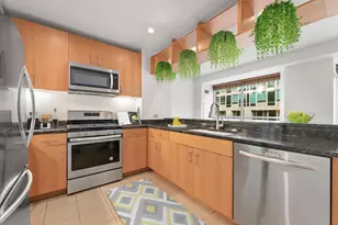 1 Shore Ln, Jersey City, NJ 07310 - Photo 6