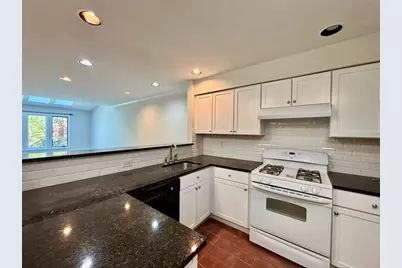 781 Spinnaker Ct, Secaucus, NJ 07094 - Photo 8