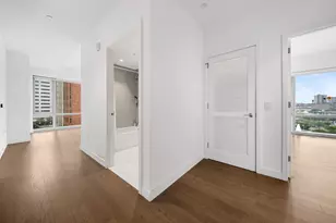 75 Park Ln S, Jersey City, NJ 07310 - Photo 8
