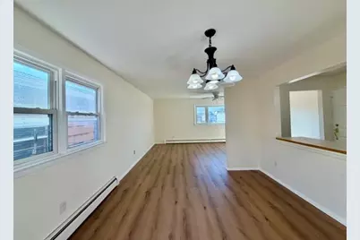 71 Linnet St, Bayonne, NJ 07002 - Photo 4