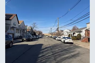 71 Linnet St, Bayonne, NJ 07002 - Photo 36