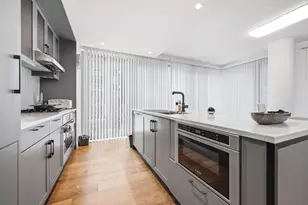2 Shore Ln, Jersey City, NJ 07302 - Photo 8