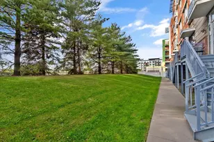 3 Greenwich Dr, Jersey City, NJ 07305 - Photo 38