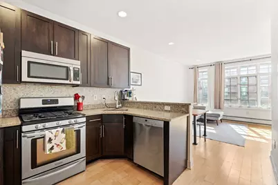 110 Tidewater St #2B, Jersey City, NJ 07302 - Photo 8