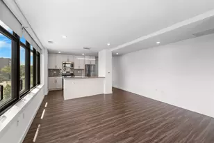 957 Broadway, Bayonne, NJ 07002 - Photo 2