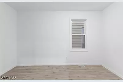 223 Pine St #1, Elizabeth, NJ 07206 - Photo 16