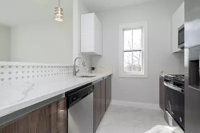 144 Bergen Ave #3D, Jersey City, NJ 07305 - Photo 4
