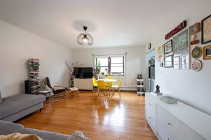 204 North St, Jersey City, NJ 07307 - Photo 4