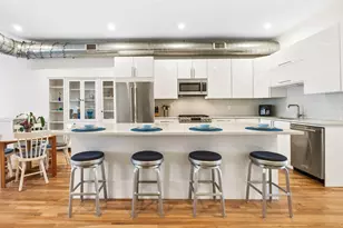 325 5th St, Jersey City, NJ 07302 - Photo 2
