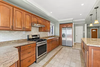 35 Elizabeth St, Jersey City, NJ 07306 - Photo 6