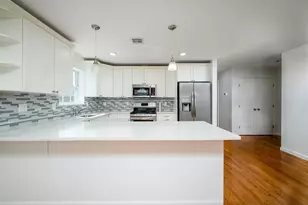 44 W 50th St, Bayonne, NJ 07002 - Photo 4