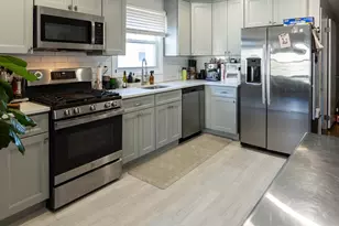 226 Webster Ave, Jersey City, NJ 07307 - Photo 24
