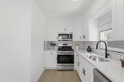 138 Lexington Ave, Bayonne, NJ 07002 - Photo 12