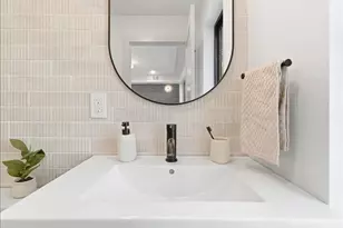 62 Gardner Ave, Jersey City, NJ 07304 - Photo 24