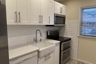 71 Sycamore Rd, Jersey City, NJ 07305 - Photo 4