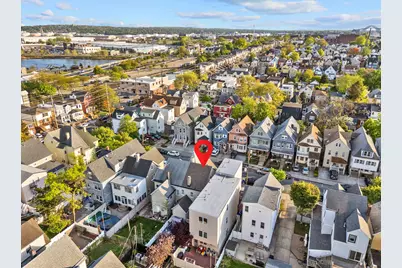 41 East 35th St, Bayonne, NJ 07002 - Photo 6