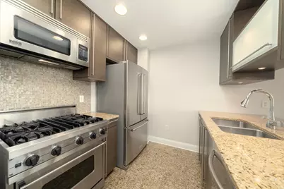 10 Regent St #704, Jersey City, NJ 07302 - Photo 2