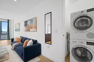 75 Park Ln S, Jersey City, NJ 07310 - Photo 8