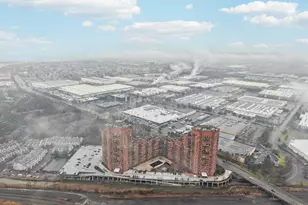 530 Harmon Cove Tower, Secaucus, NJ 07094 - Photo 42