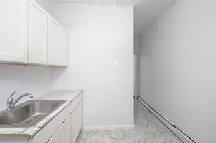 83 Jordan Ave, Jersey City, NJ 07306 - Photo 6