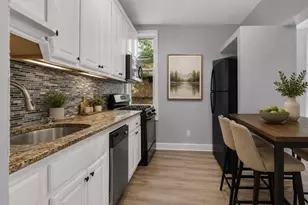 149 Bowers St, Jersey City, NJ 07307 - Photo 10