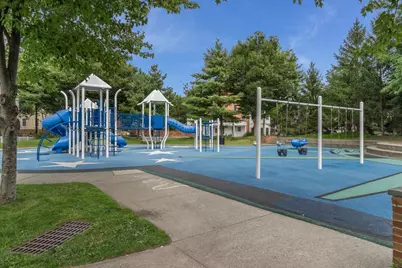 15 Freedom Way #404, Jersey City, NJ 07305 - Photo 32