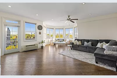 15 Freedom Way #404, Jersey City, NJ 07305 - Photo 2
