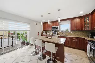 861 Hudson Ave, Secaucus, NJ 07094 - Photo 12