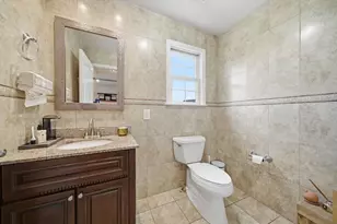 861 Hudson Ave, Secaucus, NJ 07094 - Photo 10