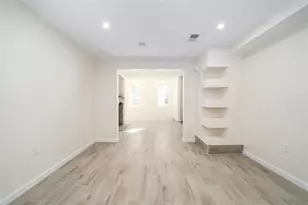 155 Van Horne St, Jersey City, NJ 07304 - Photo 8