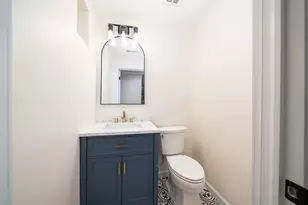 155 Van Horne St, Jersey City, NJ 07304 - Photo 12
