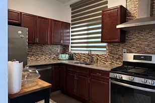 138 76th St, North Bergen, NJ 07047 - Photo 14