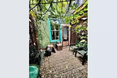 261 Bowers St, Jersey City, NJ 07307 - Photo 32