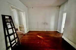 261 Bowers St, Jersey City, NJ 07307 - Photo 12
