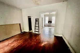 261 Bowers St, Jersey City, NJ 07307 - Photo 10
