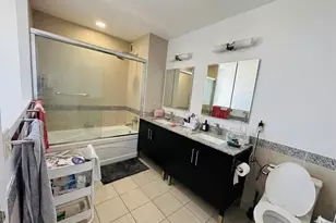 1 Shore Ln, Jersey City, NJ 07310 - Photo 4