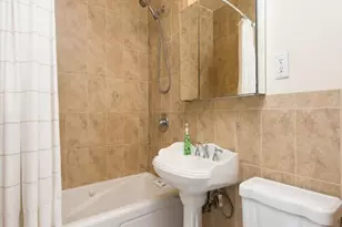 100 Manhattan Ave, Union City, NJ 07087 - Photo 8