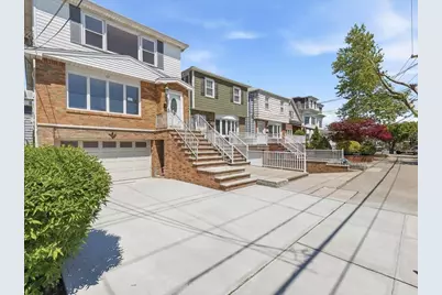 137 Kennedy Blvd #2, Bayonne, NJ 07002 - Photo 2