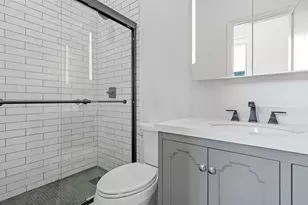 208 Shippen St, Weehawken, NJ 07086 - Photo 8