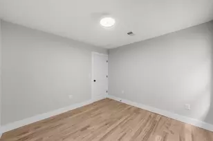 5 Pavonia Ct, Bayonne, NJ 07002 - Photo 10